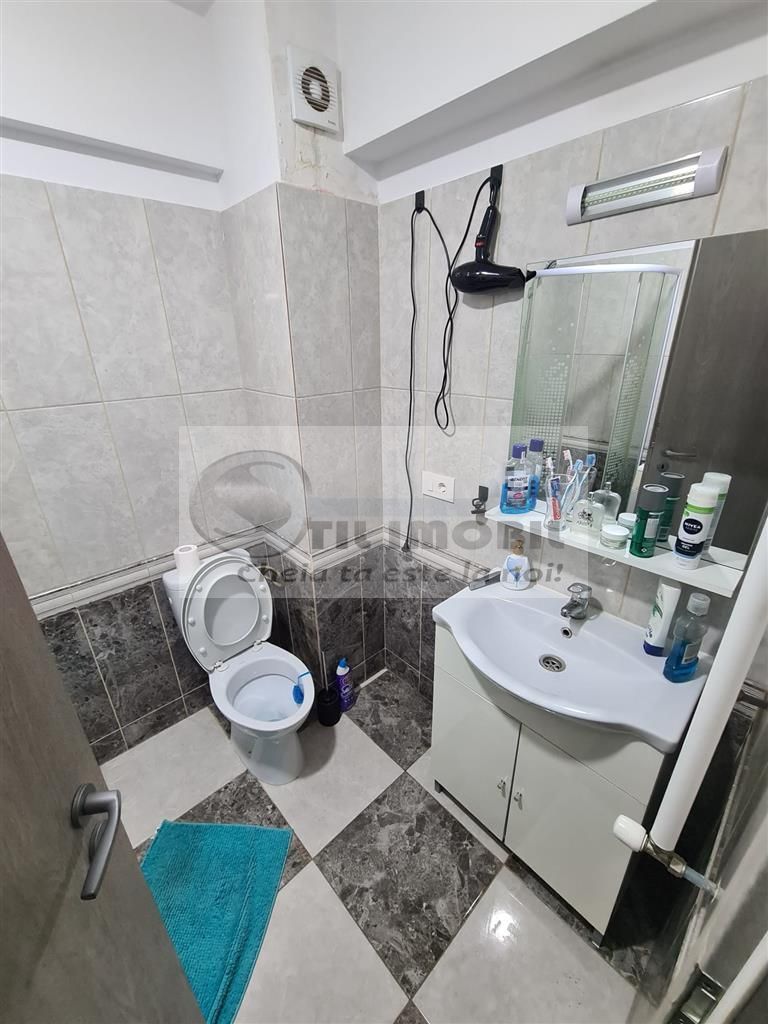 Apartament 2 camere- Zona V. Adanca- 310 Euro - Poză 8