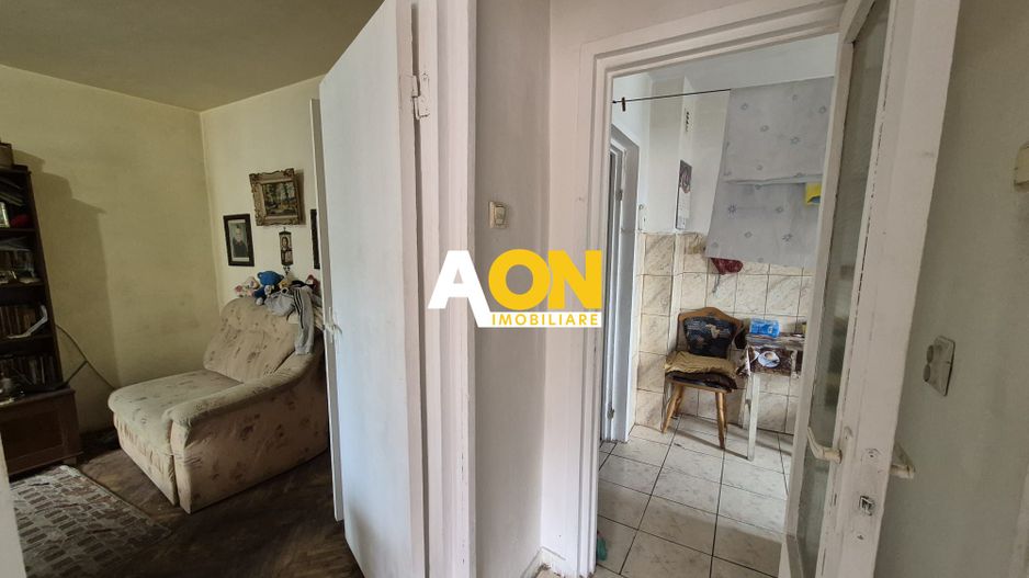 Apartament 2 Camere, Decomandat, 47 mp, Et. 7, Zona Cetate - Poză 4
