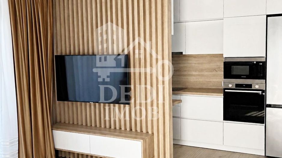 Apartament central, 3 camere Prima Urbana Resident - Poză 2
