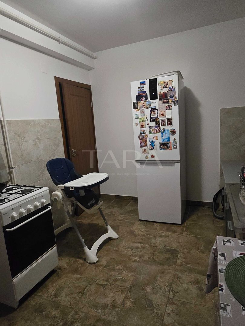 Apartament 2 camere, 60 mp, decomandat, etaj 2, finisat și luminos. - Poză 1