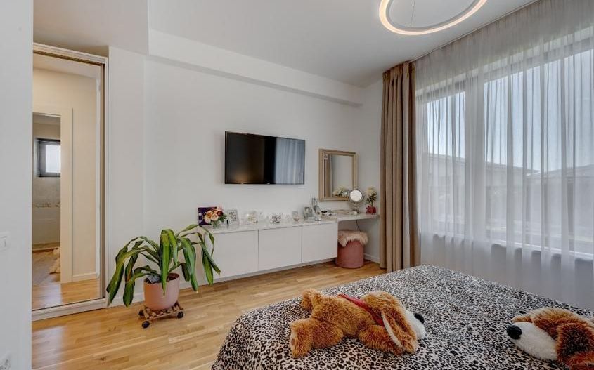 Casă Cochetă, 4 Camere ,Magazie si Beci. - Poză 6