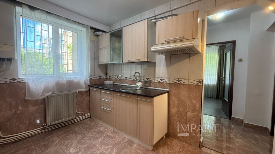 Apartament cu 2 camere decomandat Aleea Meses Gheorgheni - Poză 2