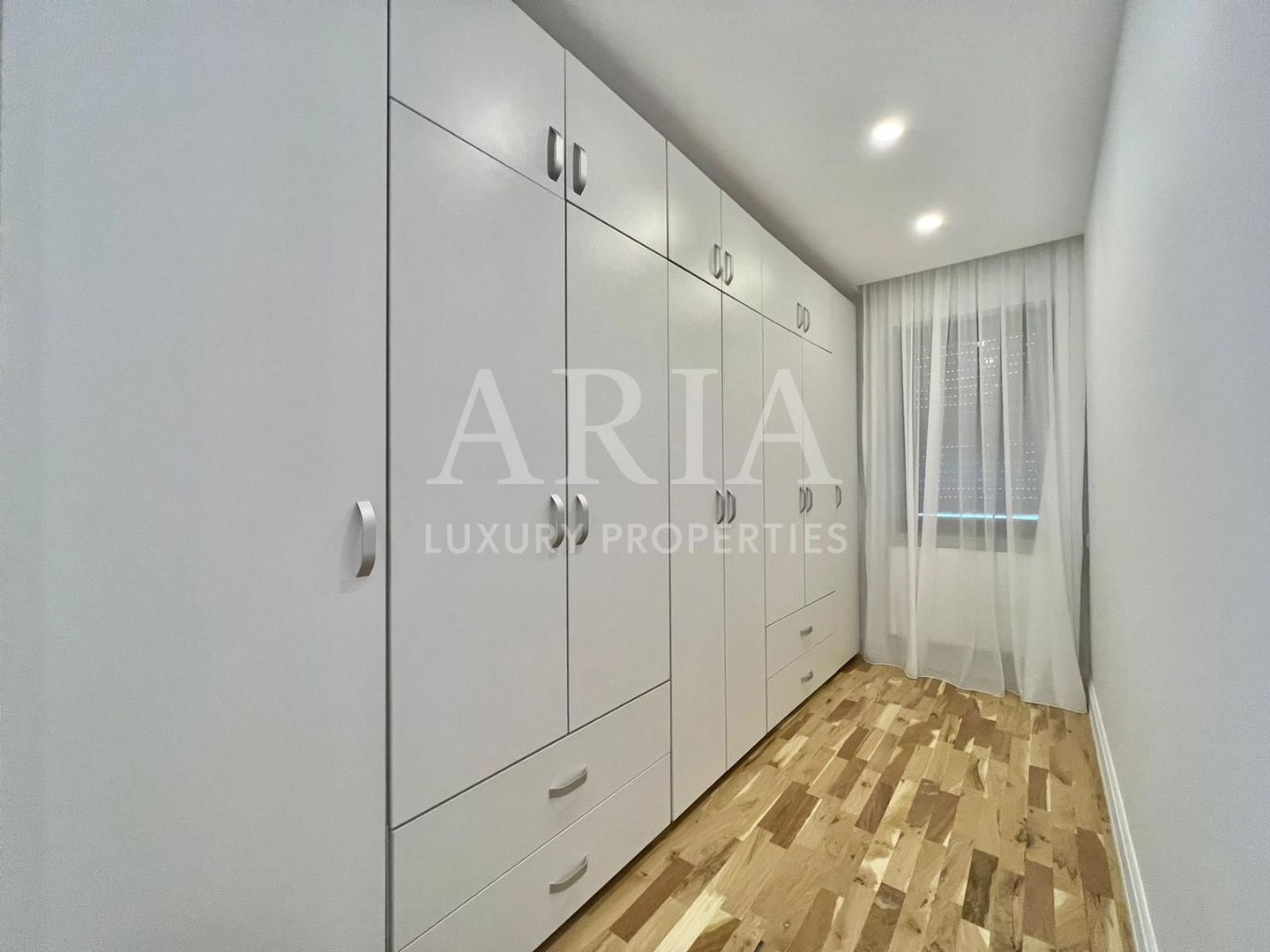 OXFORD GARDENS - VILA INDIVIDUALA 1000MP-  LUXURY GATED COMMUNITY - Poză 12