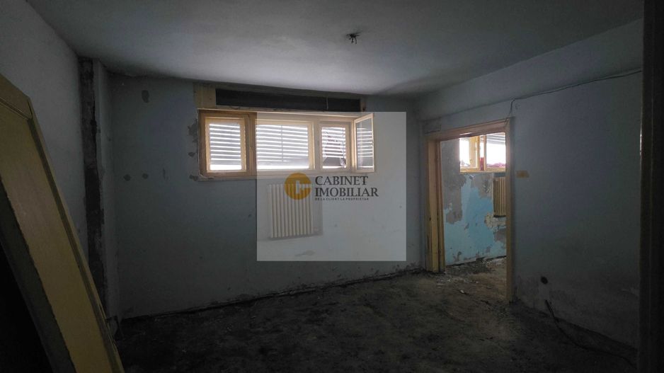 2 camere I Eminescu - Polona I Necesita renovare - Poză 1