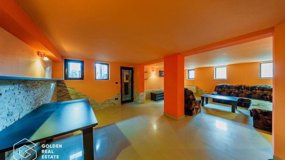 Vila de lux, D+P+E+M, Gradiste, la cheie, 300mp, 6 camere, teren 580mp - Poză 14