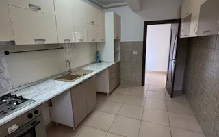 Terasă 22 mp // Vedere la Lac // Renovat - Poză 11