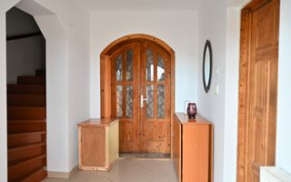 Casa cu 7 camere de vanzare | Zona Centrala, Baicoi | Comision 0% - Poză 19