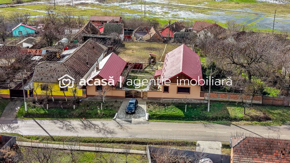 Casă în Vinga – restaurată Integral 2025 | 3 camere | teren generos - Poză 4