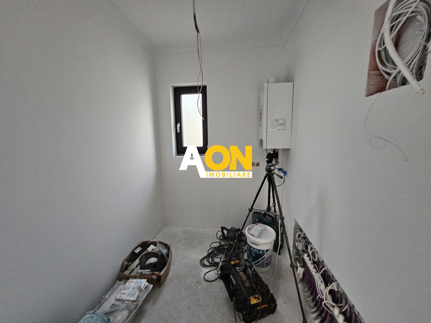 Casa 4 camere, 2 bai, 866 mp teren, predare la cheie, Micesti - Poză 15