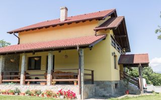 Casa 5 Camere, 2 Bai, 1900 mp Teren, Zona Oarda - Poză 13