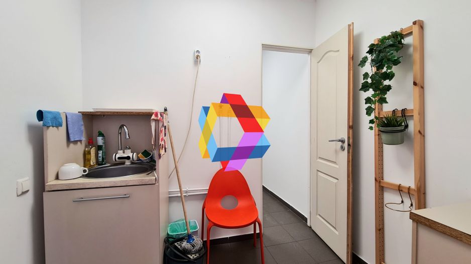 Spatiu comercial de închiriat Brasov- 90 mp # plus-imo.ro - Poză 3