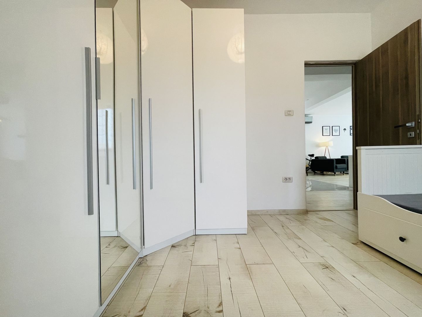 Oferta Rezervata - Apartament modern cu 3 camere & 2 bai | 72 mp | - Poză 31