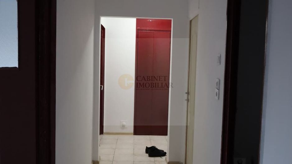 2 Camere  - 50MP | Decomandat | 1980 | Etaj 1/10 | Gorjului - 3 min - Poză 3