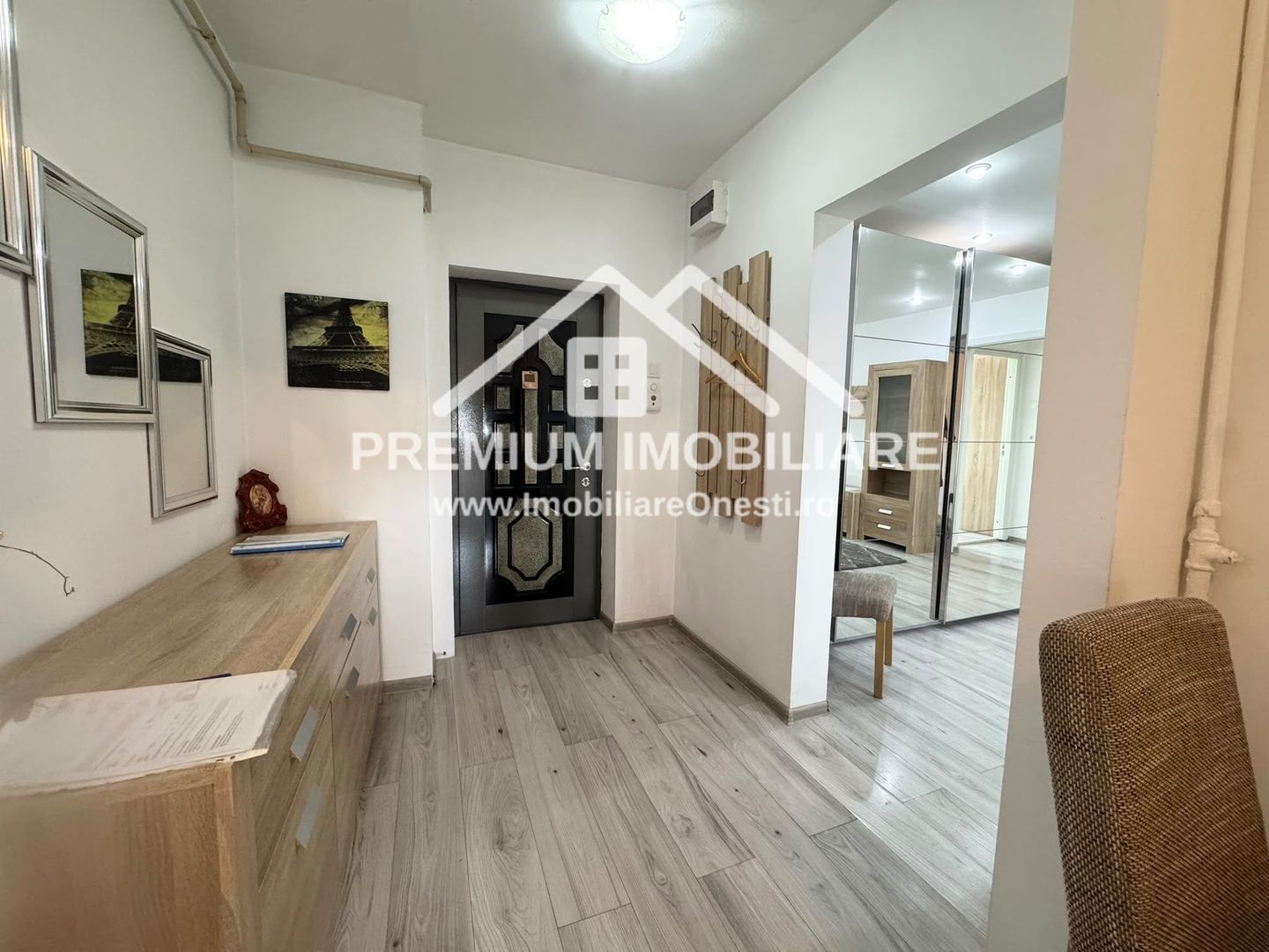Apartament 2 camere de vânzare – Zona de Sus - Poză 7