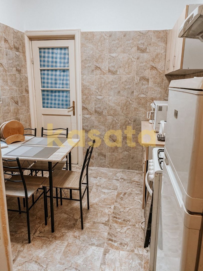 Apartament 4 camere ultracentral | Etaj 3/3 | Lift și renovare - Poză 3