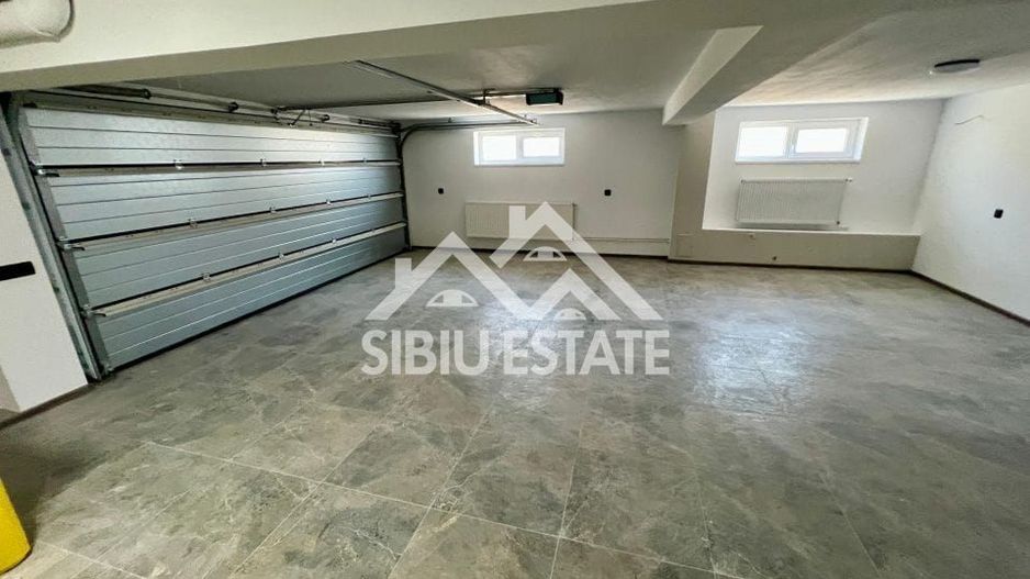 Casa cu garaj si pivnita, in Selimbar, SIbiu - Poză 4