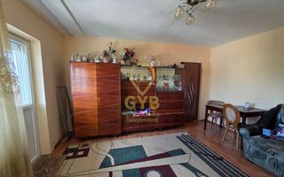Apartament spatios cu 4 camere, 2 balcoane – Marghita, zona Penny - Poză 2