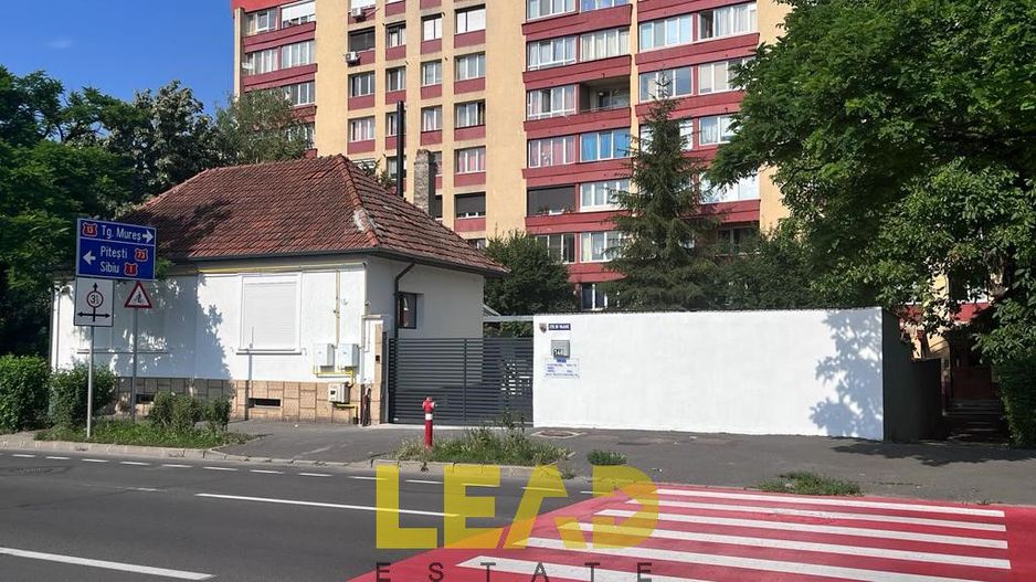 Casa renovata complet! 210 mp utili pe teren de 548 mp! - Poză 26