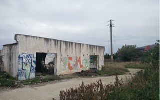 Teren intravilan Crevedia cu iesire la lac pe 2 laturi - Poză 5