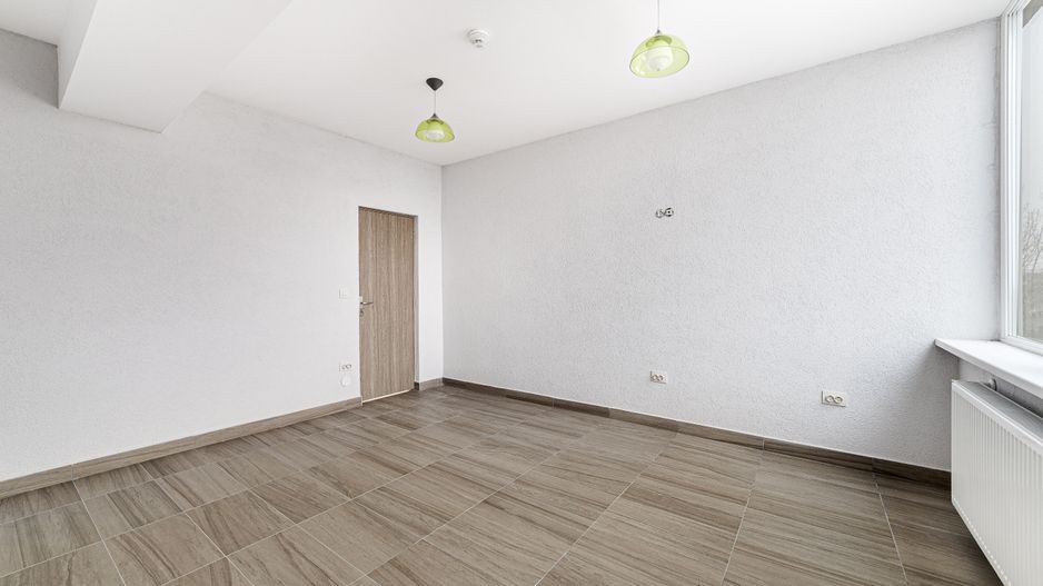 Cladire apartamente de inchiriat - Poză 20