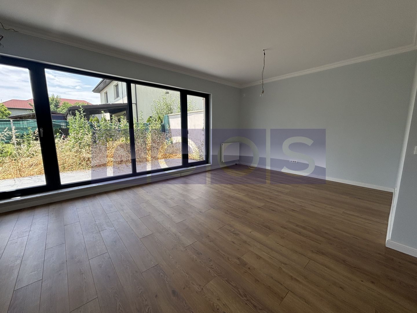 VANZARE VILA SUPERBA IN OTOPENI | 5 CAMERE | TEREN 325 MP - Poză 1