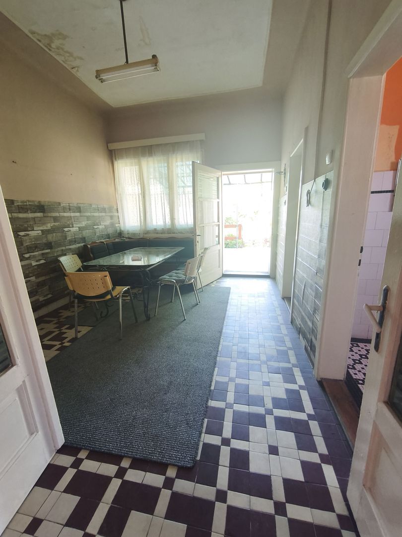 Casă 90 mp utili | Curte delimitata | Cota 1/2 teren | (Primăverii ) - Poză 8