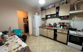 Etaj 2, centrala proprie, ideal pentru investitie - Complex - Poză 2