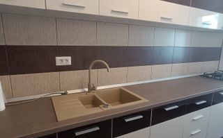 Apart. decomandat ( bucatarie separata+balcon ) + Parcare ! - Poză 7