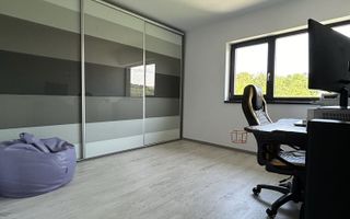 Casa finalizata racordata la utilitati - Poză 4