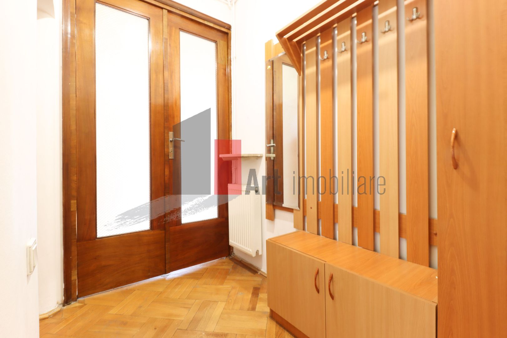 Apartamentul "DEKORA", bloc Art Deco, interior compartimentat de exceptie - Poză 34