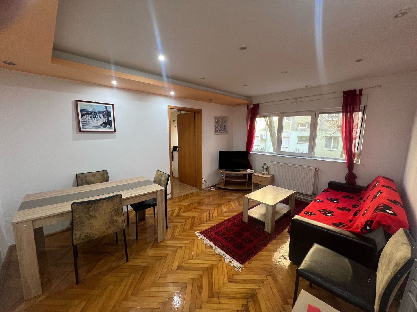 Girocului-Piață | 2 camere | Centrală proprie | Disponibil imediat - Poză 1