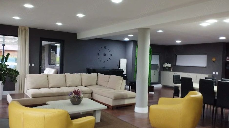 Casă de vânzare Exclusivista - Poză 1