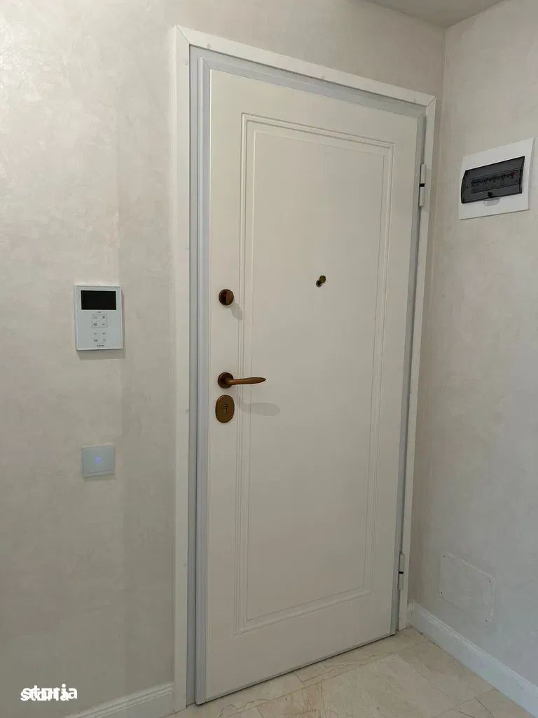 Apartament finalizat 2 camere, 43 mp, Copou Royal Town 116900 euro - Poză 4