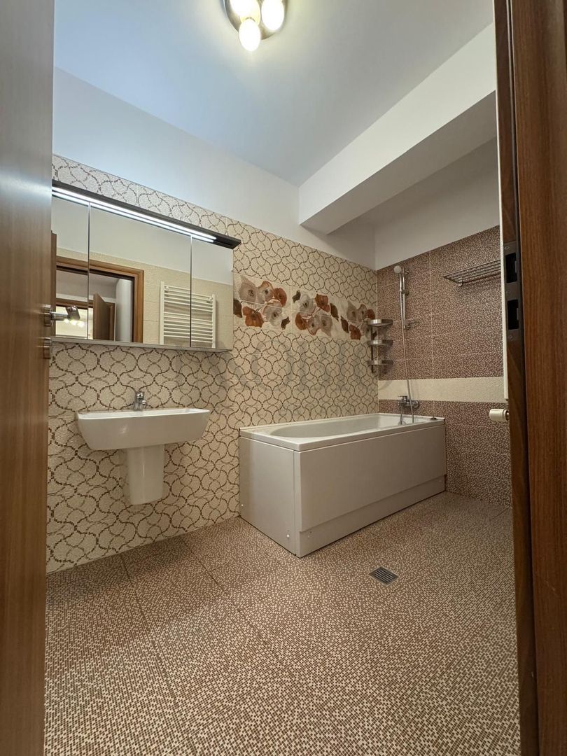 Apartament 3 camere spațios | Loc de parcare | Aviatiei - Poză 8