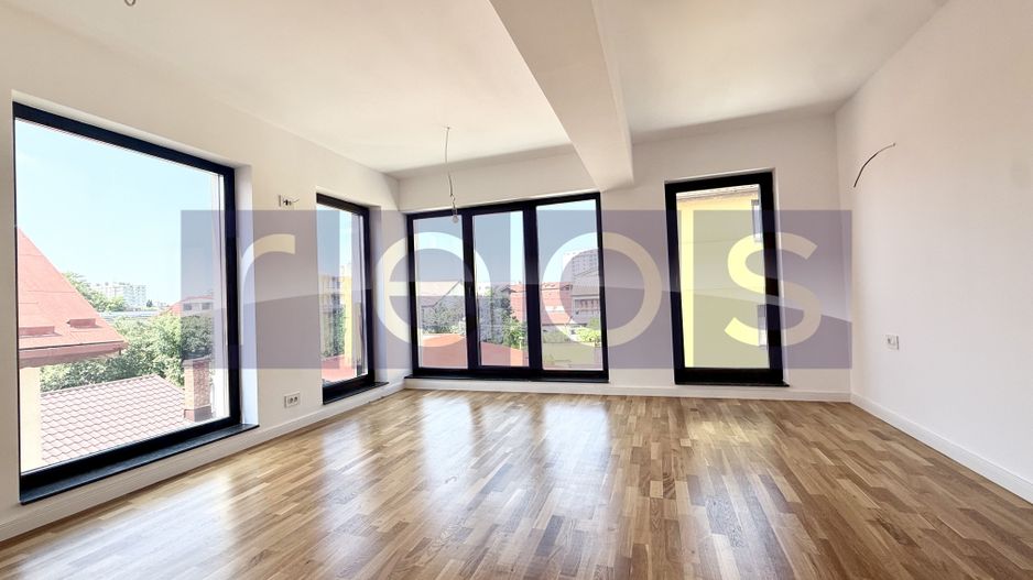 VÂNZARE VILĂ | ZONA OZANA | 5 CAMERE | ÎNCĂLZIRE ÎN PARDOSEALĂ - Poză 14