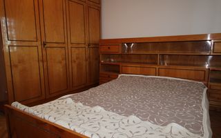 apartament 3 camere, 2 bai, centrala proprie, ideala pentru un cuplu - Poză 1