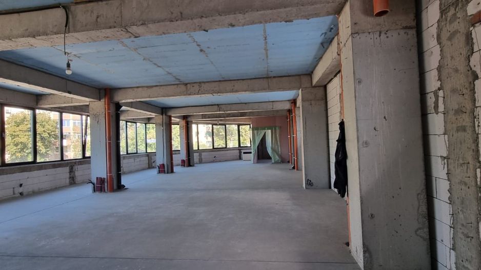 Spațiu Versatil 555 mp – Clinici, Birouri, Fitness - Poză 4