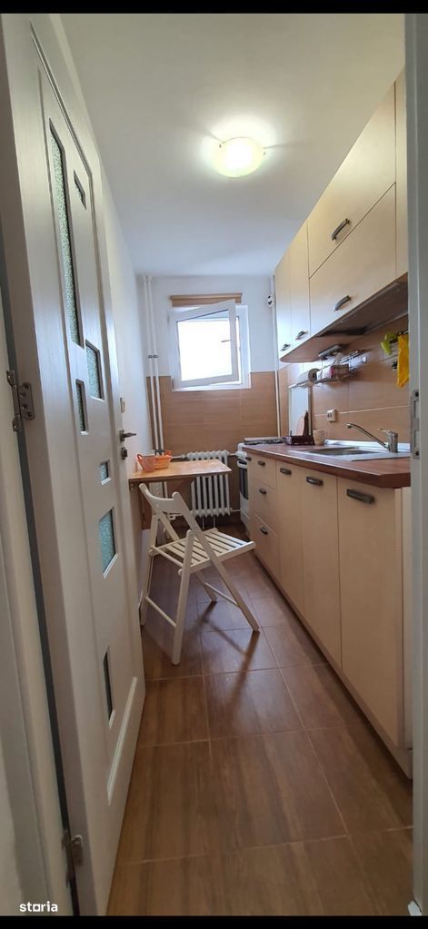 Garsoniera la 2 min de metrou Gorjului - Poză 5