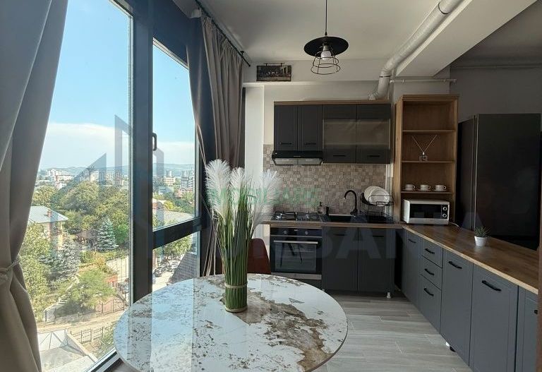 Apartament de închiriat, 2 camere, Liteni - Centru UMF - Poză 1