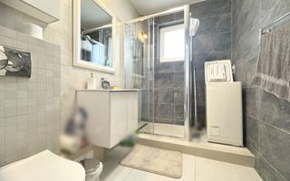 Apartament cu 2 camere/garaj/terasa de 23 mp. - Poză 4