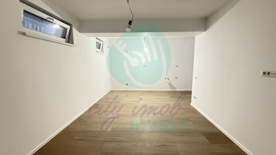 3 camere - ideale pentru activitati sau investitie - Poză 7