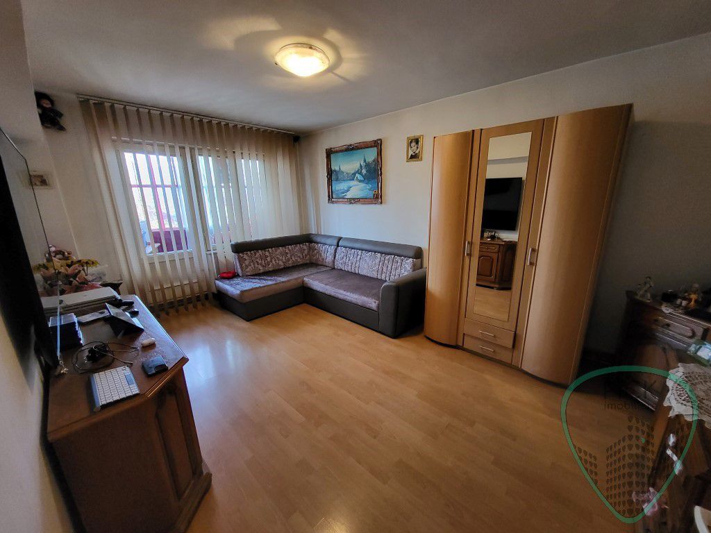 P 1049 Apartament cu 4 camere în Târgu Mureș, cartierul Tudor - Poză 1