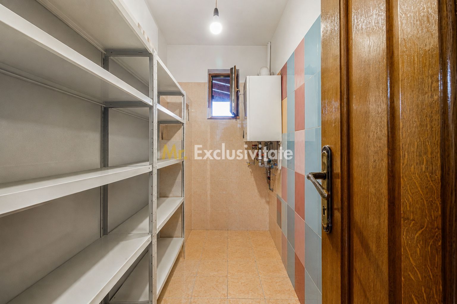 Vilă individuală cu 5 camere, piscină și curte generoasă | Mogoșoaia - Poză 27