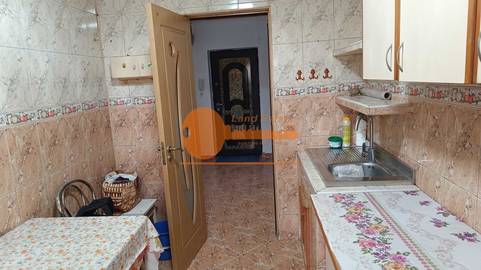 Apartament cu 2 camere la 6 minute de Metrou Gorjului - Poză 1