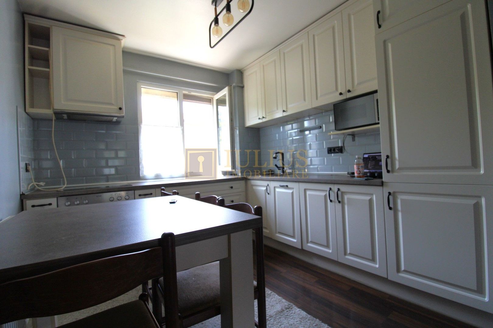 Pet-Friendly,  apartament spațios-Circumvalatiuni - Poză 1