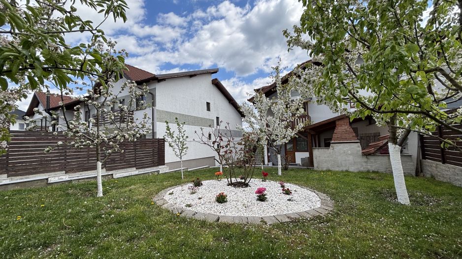 Casa 5 camere cu teren GENEROS si CARPORT - Cartierul Arhitectilor - Poză 24