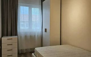 Apartament cu 3 camere, renovat, centrala proprie-Pet Friendly - Poză 4