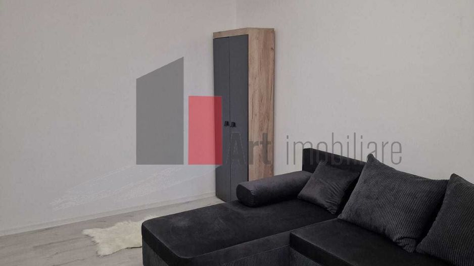 Inchiriez apartament  2 cam,metrou Eroii Revolutiei,complet renovat si utilat mo - Poză 8