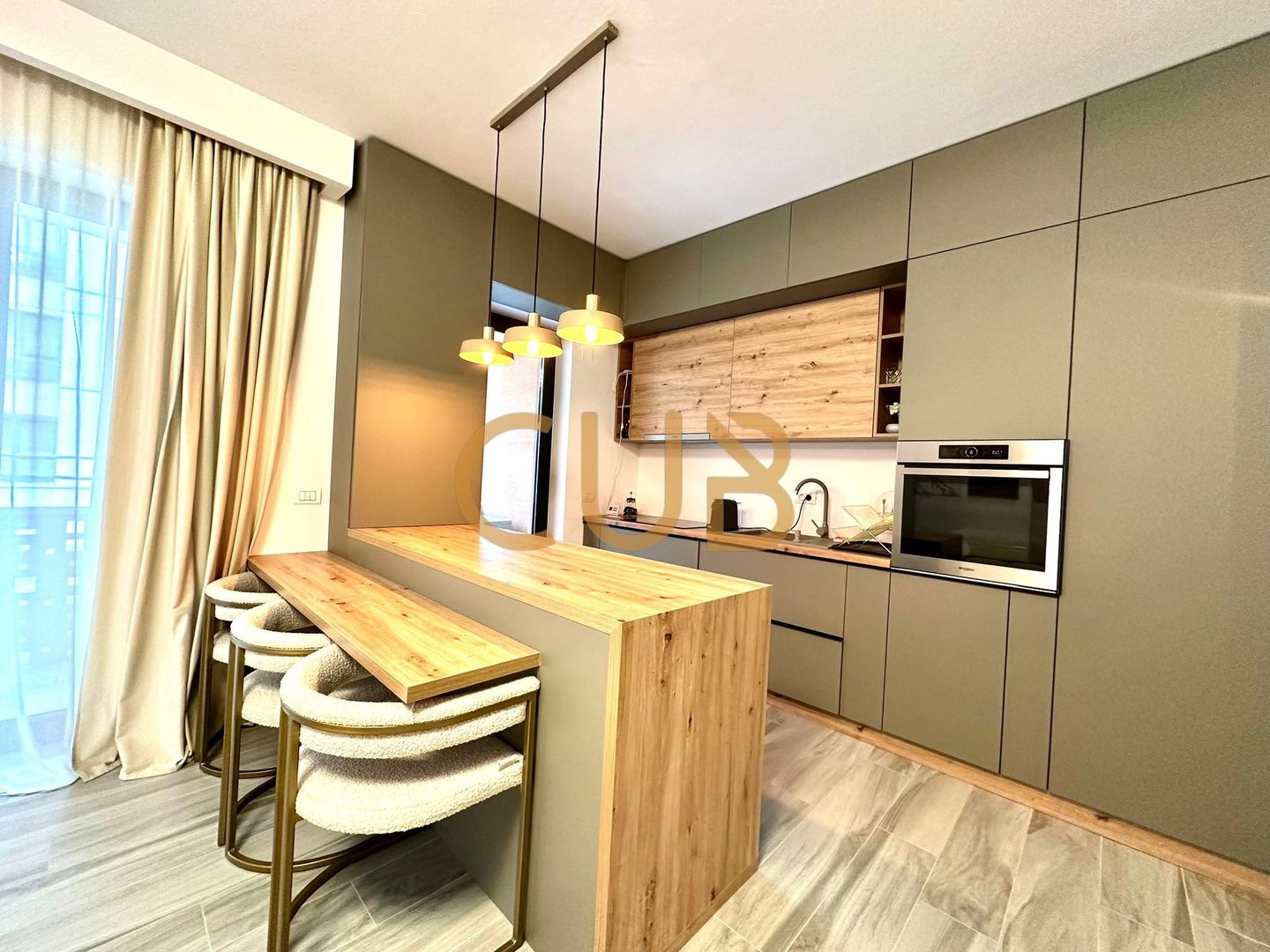 FUTURE RESIDENCE - 2cam DEOSEBIT complet mobilat+utilat|piscina,lift| - Poză 4