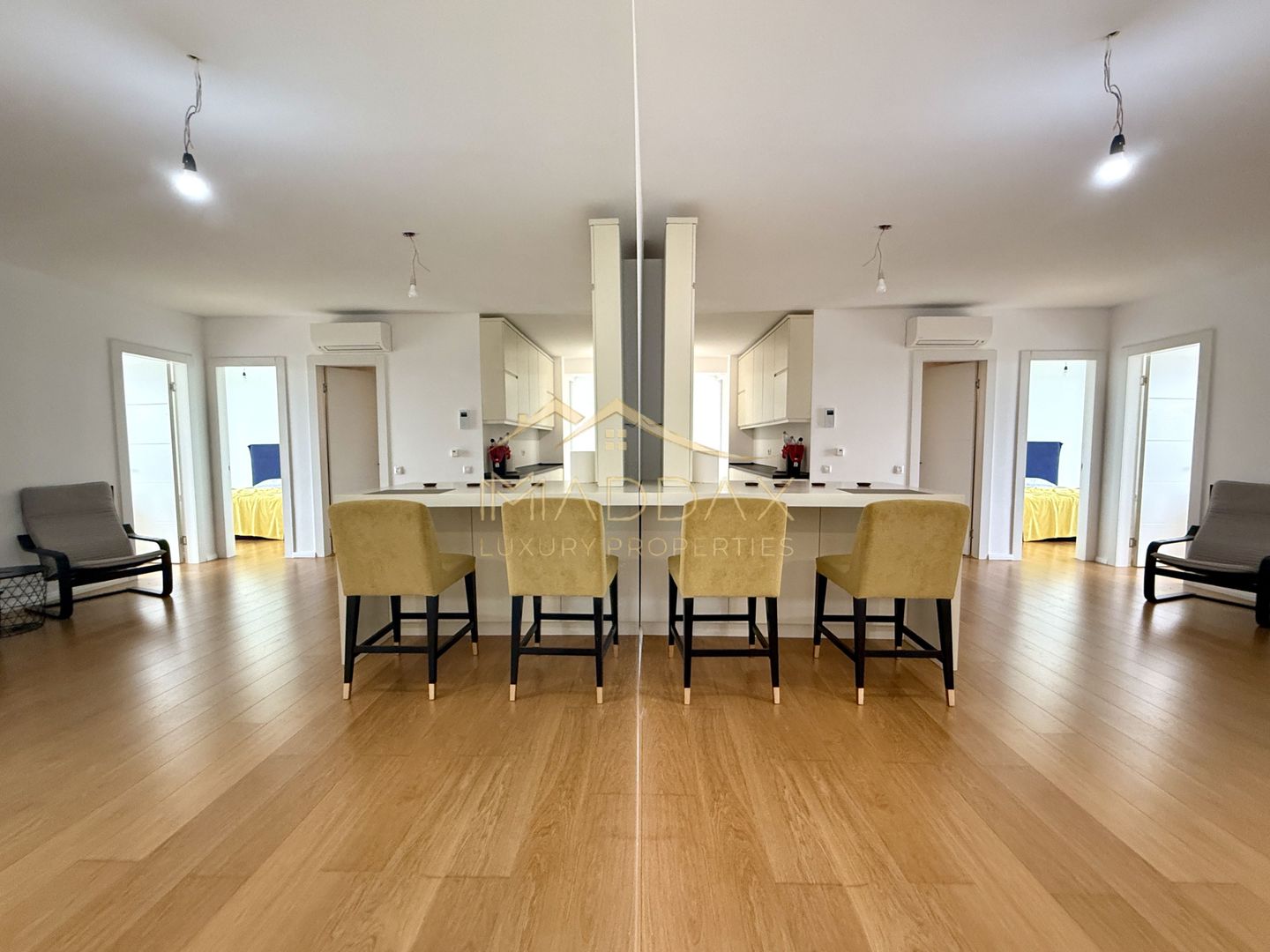 Apartament cu 4 camere  *122mp* / 1 Parcare Subetarana / Floreasca - Lake View - Poză 2